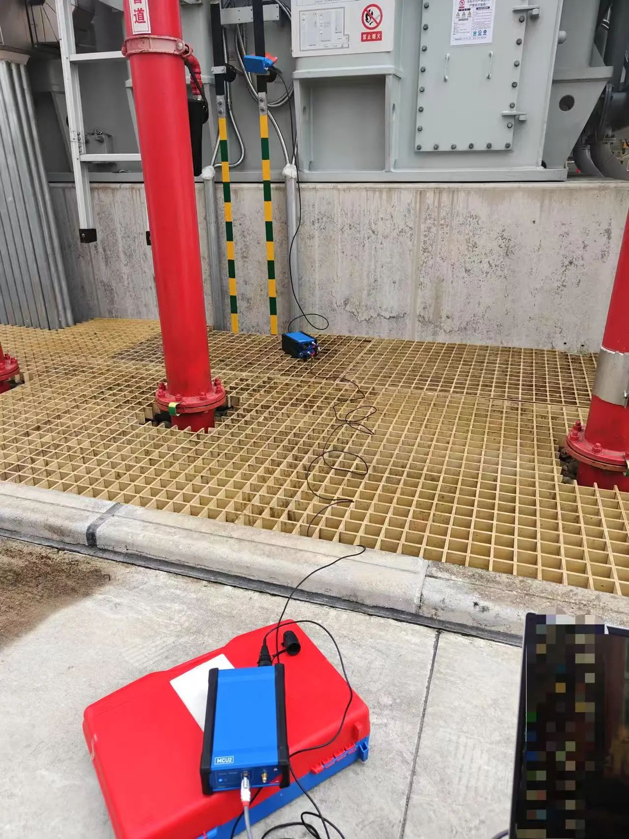 MPD800帶電局放檢測現(xiàn)場