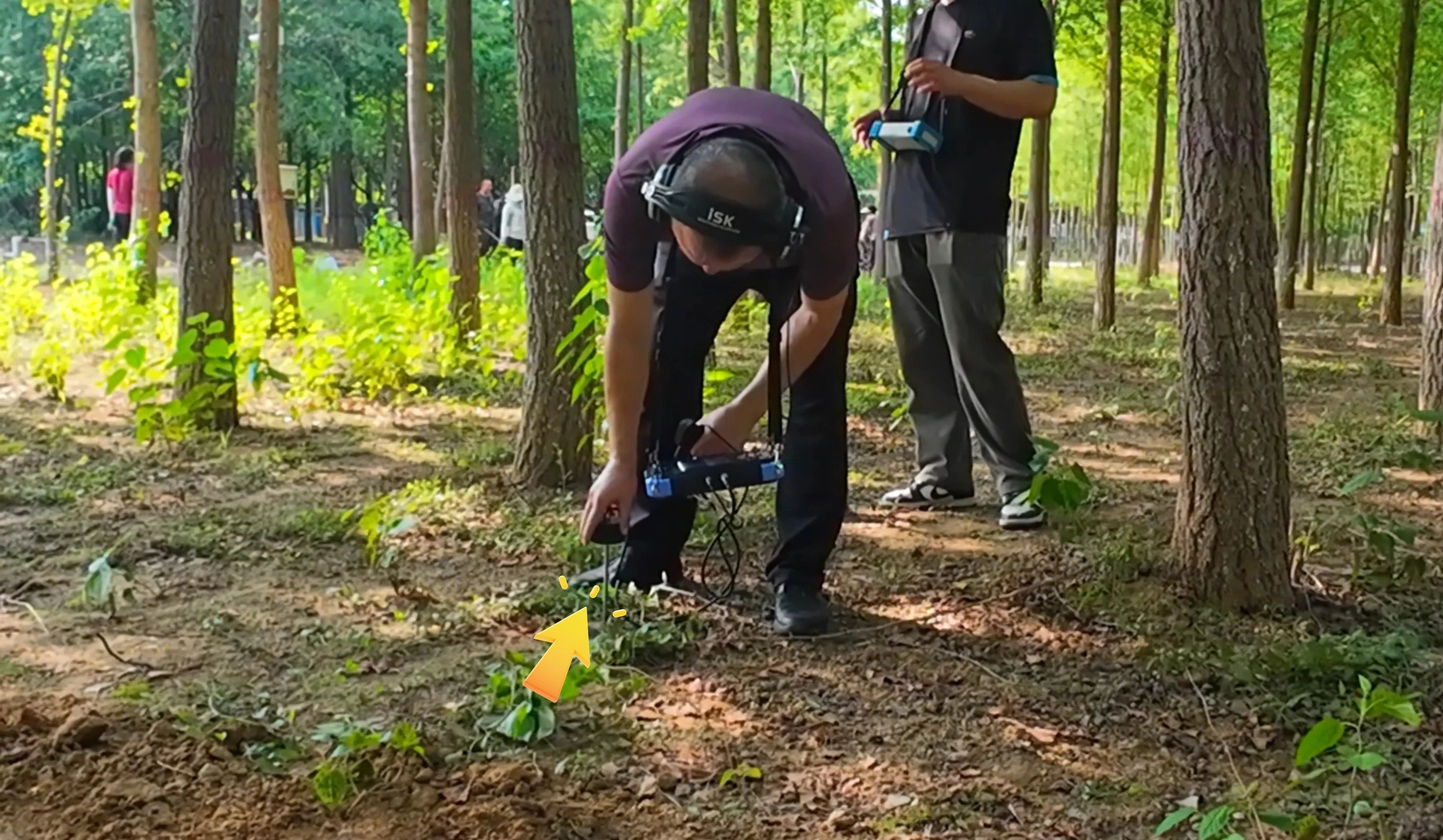 大海聽漏儀檢測現(xiàn)場 大海聽漏儀檢測現(xiàn)場